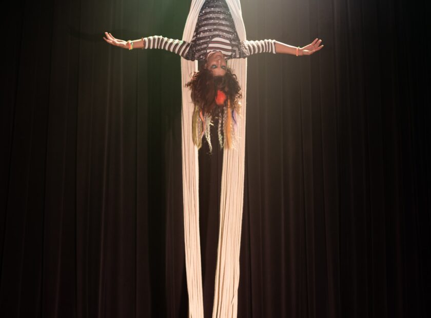 cabeleira doida - crédito..._Helen Quintans-min