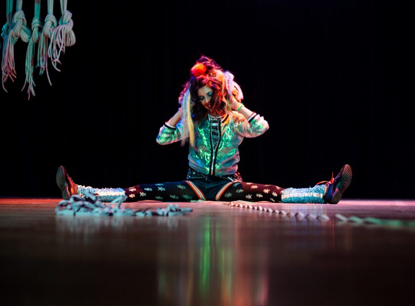 cabeleira doida - crédito_Helen Quintans..-min