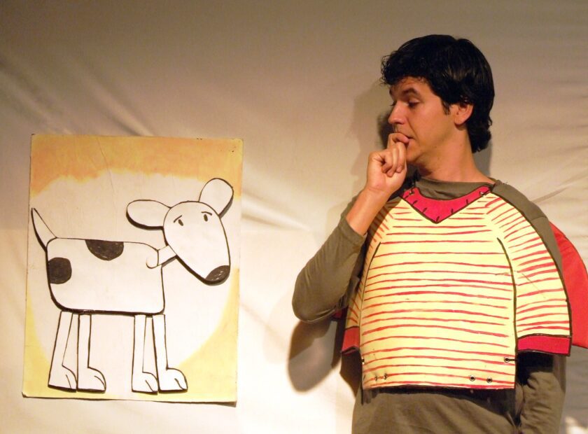 Rabisco - um cachorro perfeito, foto de Gil Grossi, ator Lucas Luciano-min