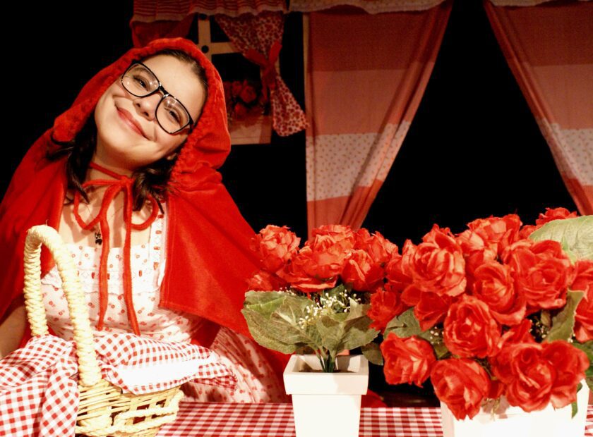 A CHAPEUZINHO VERMELHO - Foto de Patricia Lima - Teatro Fashion Mall by Patoka 010-min