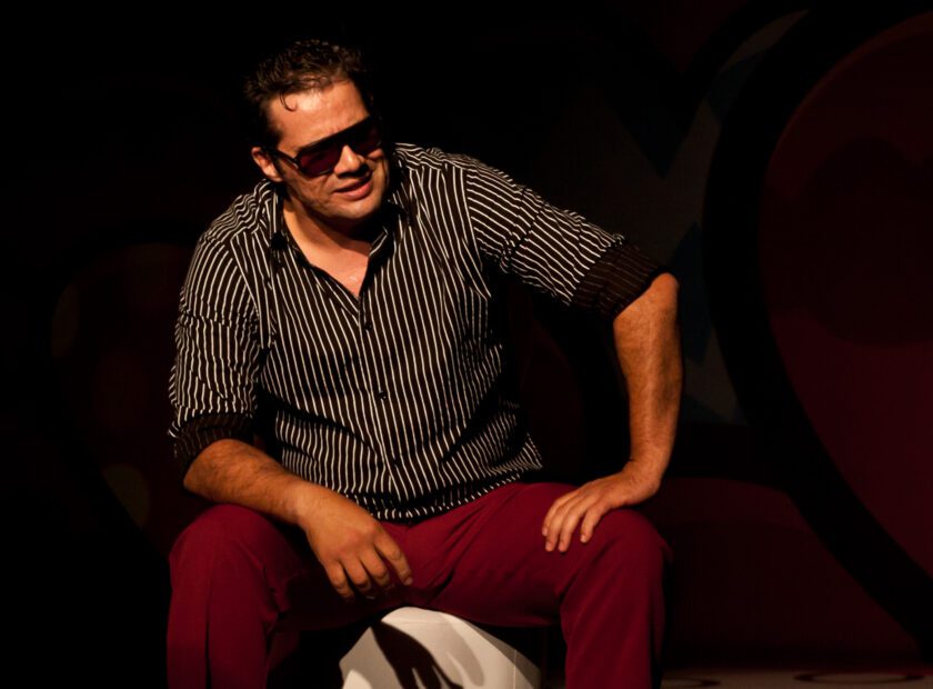 Apresentação da peça Amor de Ahh a Zzz da Cia. de Comédia Setebelos no Teatro dos Bancários