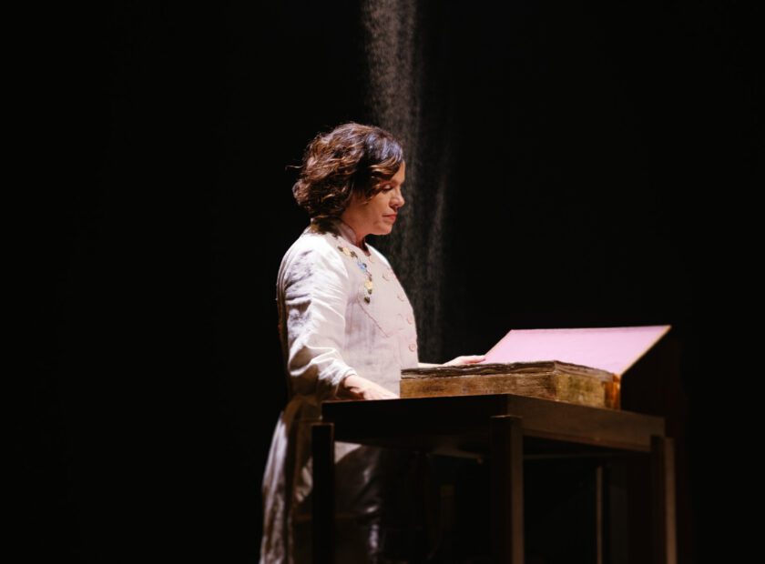 agua-fresca-para-as-flores-teatro-dos-quatro-014